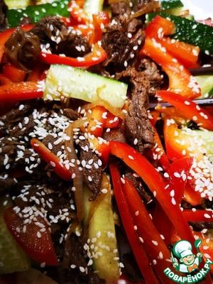 Тёплый мясной салат в азиатском стиле